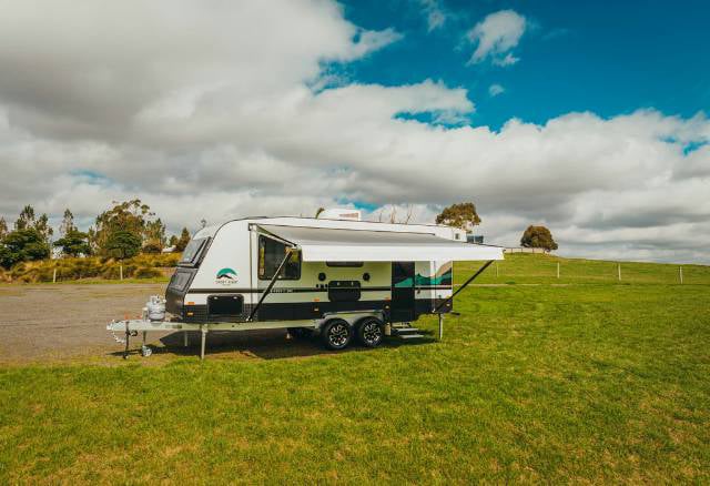 zaferin yolunda Motokaravan Üreticileri (Fabrikasyon ve özel üretim)